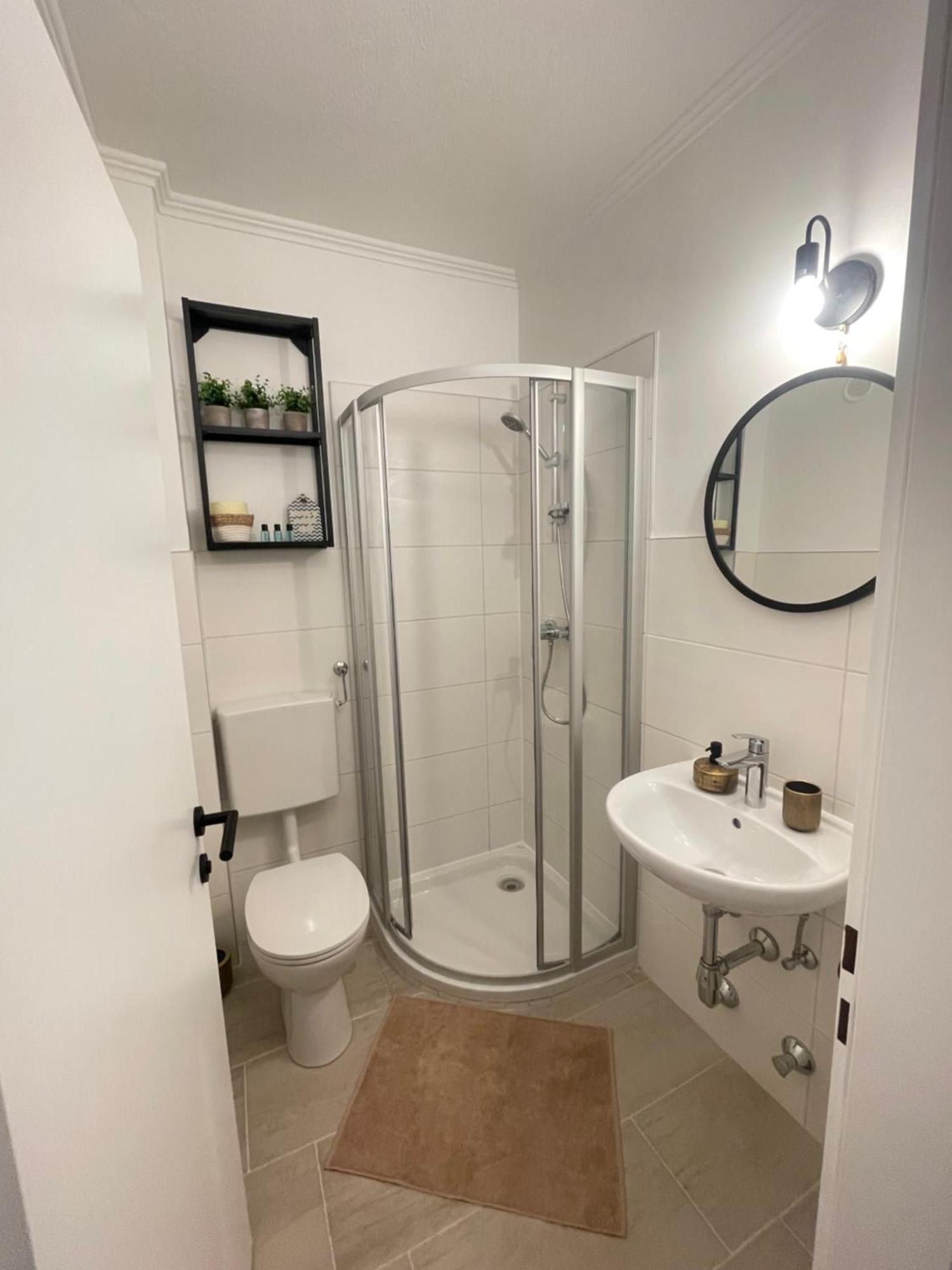 קלגנפורט Apartment Klagenfurt Villa Frank No1 - With Free Parking, Smart-Tv & Self Check-In מראה חיצוני תמונה